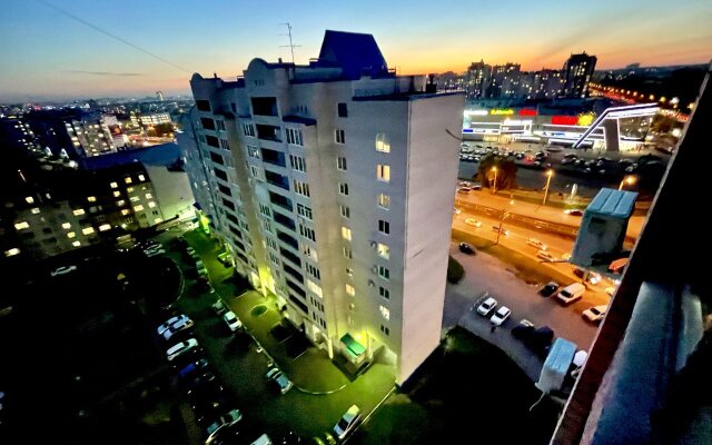 Mars Hotel Malakhova 79 Apartments