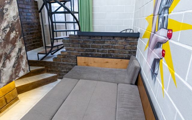 Merlin-Monro Flat with sauna
