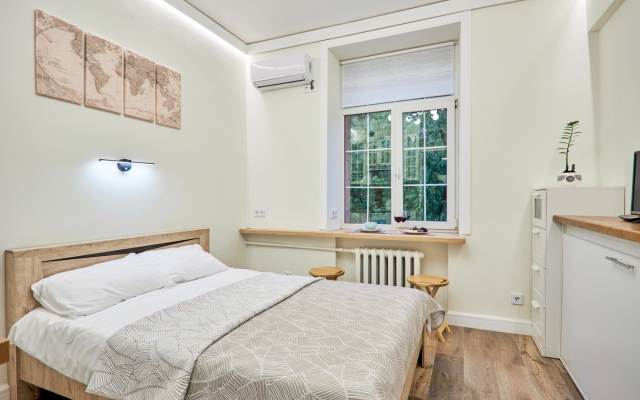 Apartamenty "svetly" (150m Ot Metro)