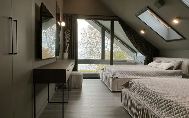 Частный дом Baltic Black Villa