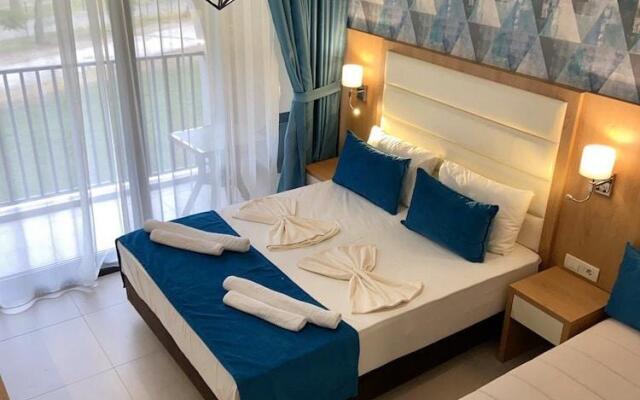 Pearl Beach Hotel