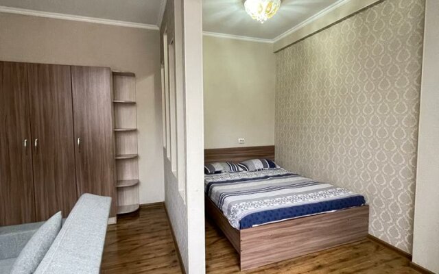 Апартаменты Rent Home KG на Манаса Боконбаева