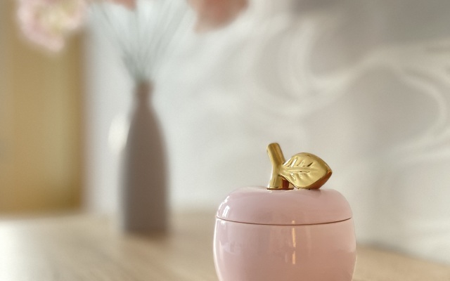 Апартаменты трёхкомнатные в центре города с балконом