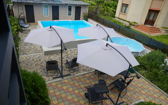 Меблированные комнаты Ажур