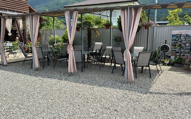 Gelios Guest House
