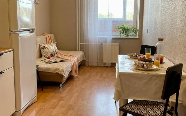 Odnushka Vozle Tsirka Flat