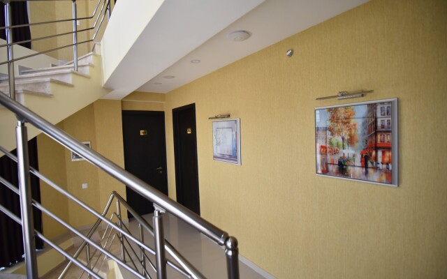 East Gate Boutique-Hotel
