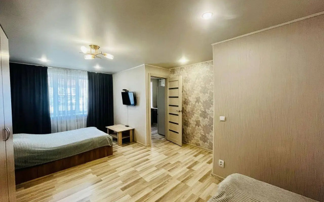 Ryadom S Avtovokzalom Apartments