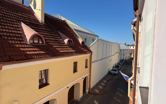 Апартаменты на Городничанской 42/7