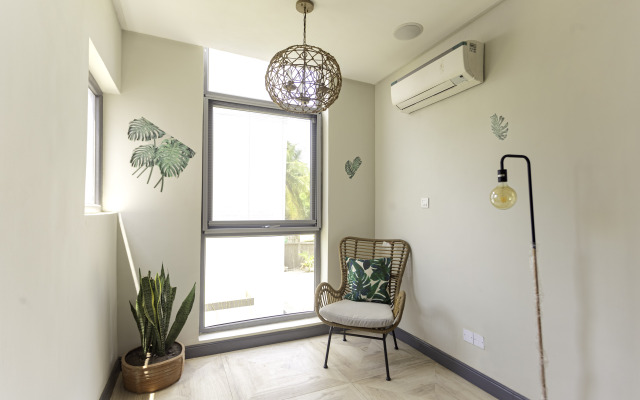 Serenity Residences & Spa, Kokrobite Beach Hotel