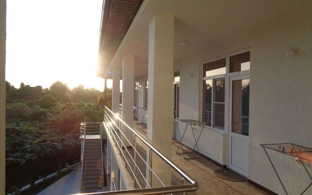 Viktoriya Guest House