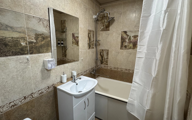 Апартаменты Уютная светлая 2-комнатная квартира с видом на Машук