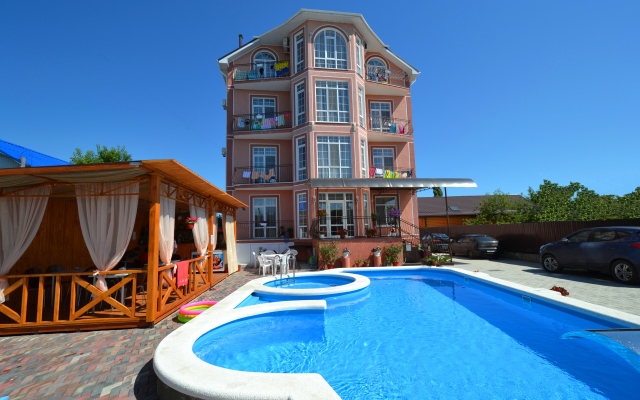 Selini Hotel