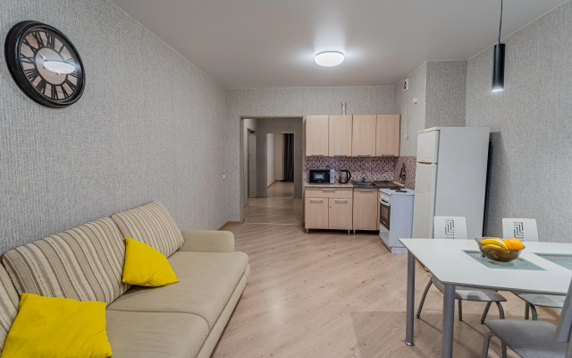 Prostornaya V Novom ZHK Flat - Apartment in 科佩伊斯克 - Photo 3
