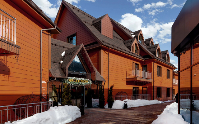Hotel Red Wood By Provence