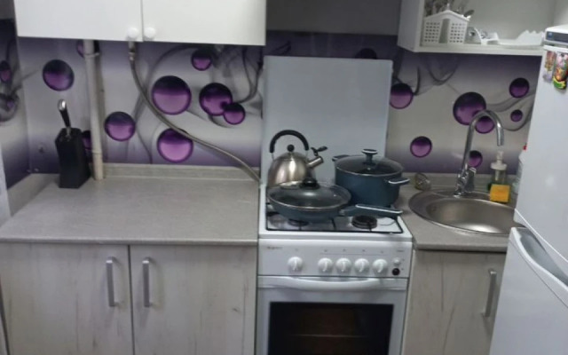 1-Komnatnaya Ryadom S Gorodskim Plyazhem Flat