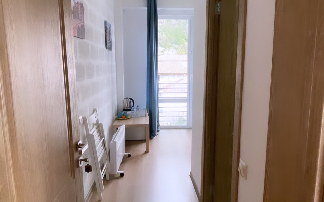 Travel Mini-hotel