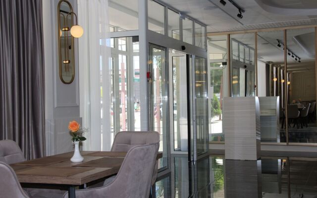 Lidiya Hotel