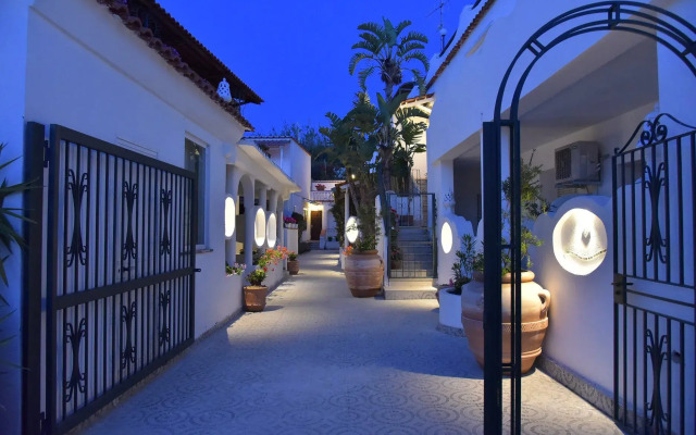 Hotel Junior Village Vacanze&Relax