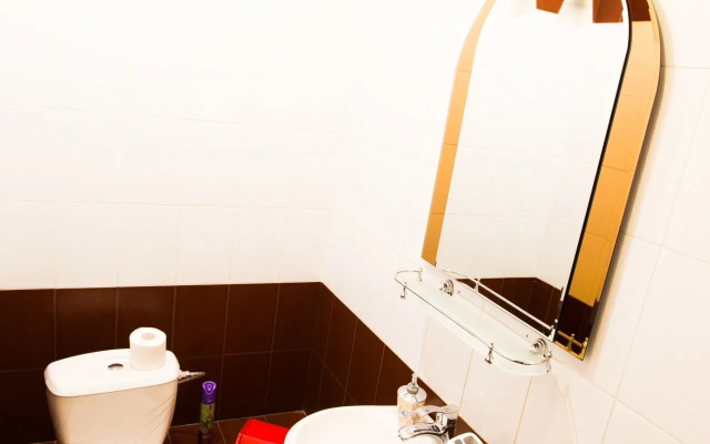 Po Ulitse Yamskaya Flat