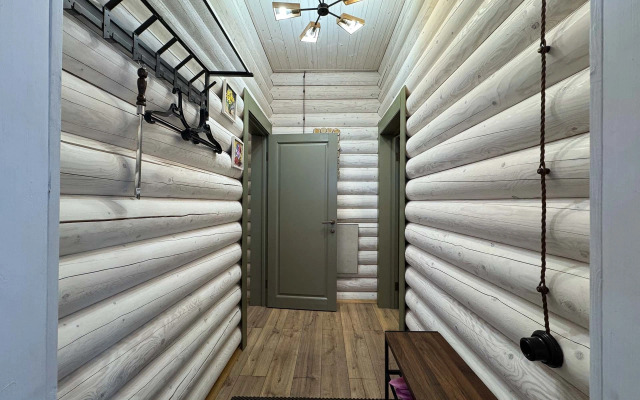 Частный дом У друзей сруб