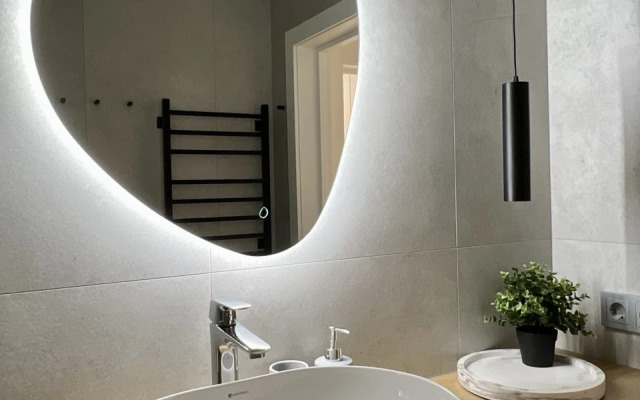 Sovremennaya U Luchshego Plyazha Flat