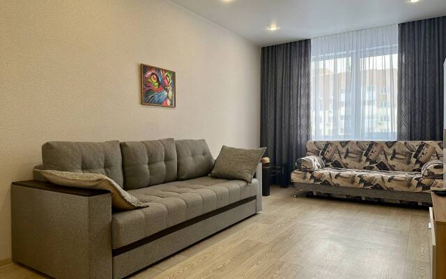 Dvukhkomnatnaya Leningradskaya 68b Flat