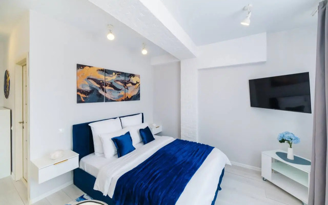 Studiya V 10 Minutakh Ot Morya Flat