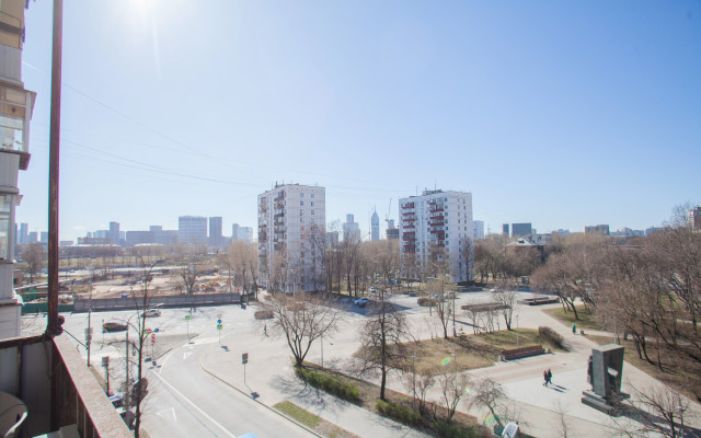 Квартира 2х Комнатная от метро Зорге 2 минуты