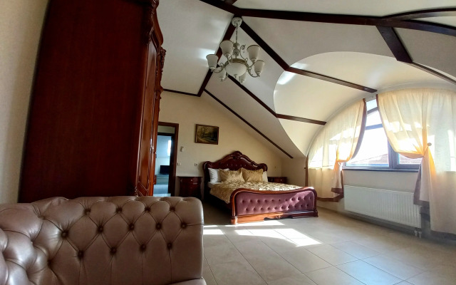 Briz 1 Flat
