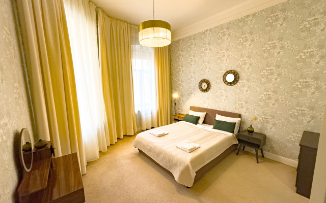 Апартаменты Огромные у Петропавловской Крепости