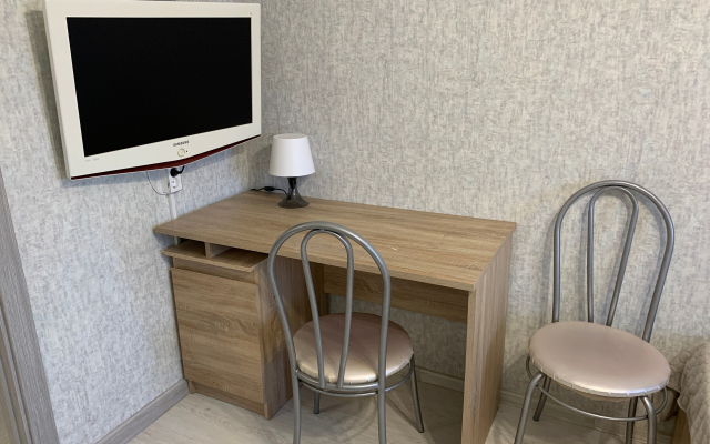 Квартира трехкомнатная в центре полностью оборудована для проживания