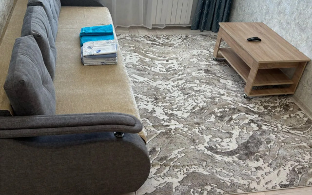 V Listvyanke Flat