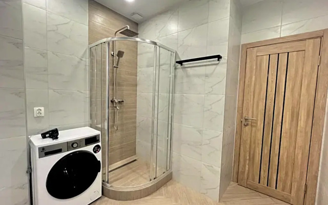 Apartamenty Uyutnaya 3kh Mestnaya Studiya S Balkonom Flat
