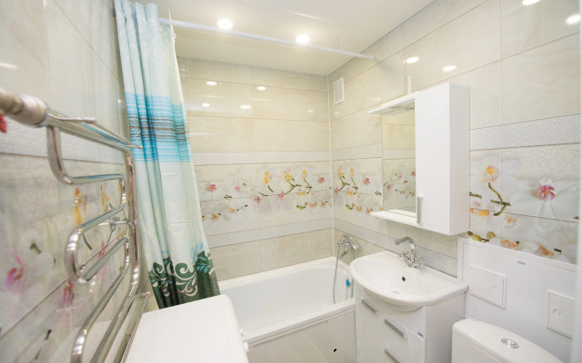 Апартаменты 2-к на Лежневской 36