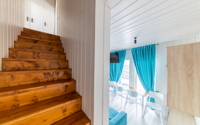 Гостевой дом LuckyHomeRent Домик у Озера 2