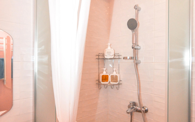 V klassicheskom stile na Komsomolskoy Flat