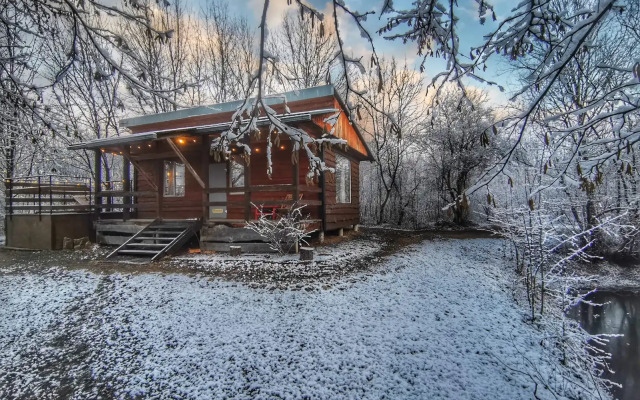 Grushovaya Voda Glamping