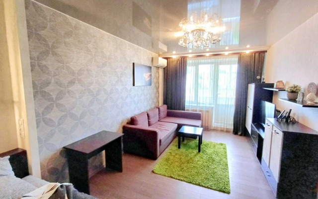 Na Prospekte Pobedy 40k1 Flat