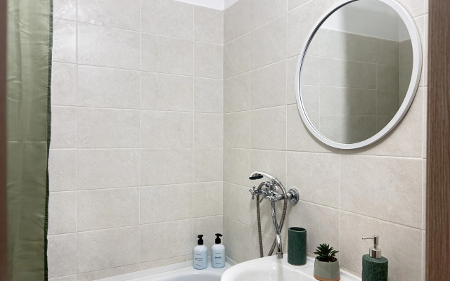 Квартира на Светлогорском 24