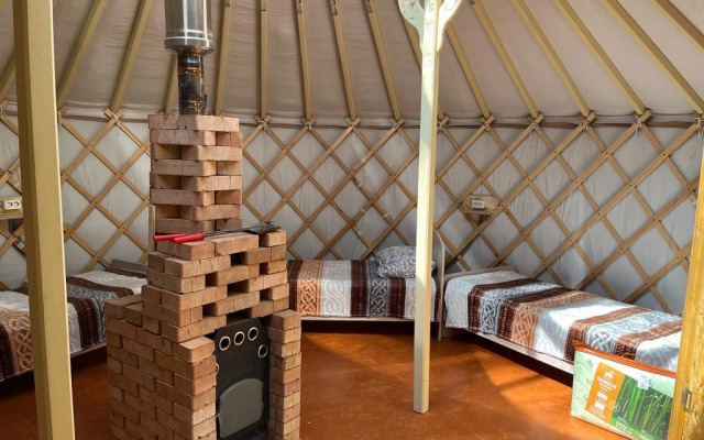 Recreation camp Altayskaya Roza