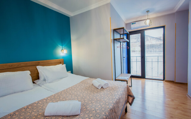 Central Gate Tbilisi Boutique Hotel