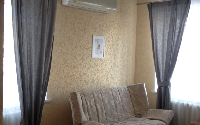 Home Hotel