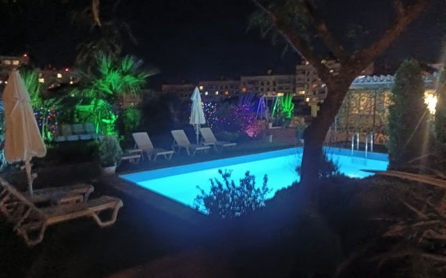 Orel-Izumrud Guest House