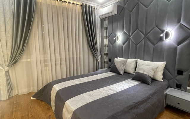 Tukhachevskogo Tsentrovaya (HouseVip26) Flat