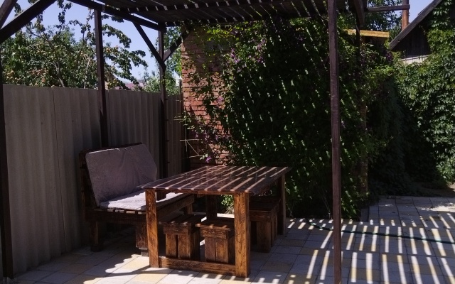 Viktoriya Guest House