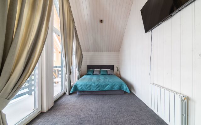 Гостевой дом LuckyHomeRent Домик у Озера 2