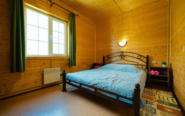 Частный дом на берегу озера Плещеево 57А