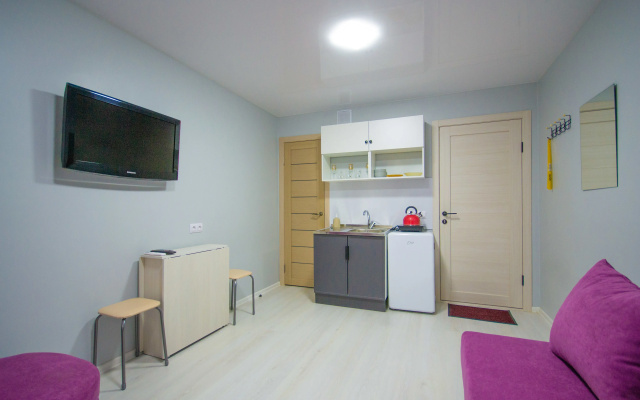 Na Vladivostokskoy 44 Flat