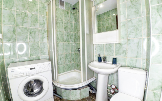 Uyutnaya U Rivyery Flat